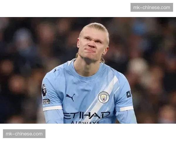 哈兰德点射破门，曼城客场暂时1-0领先利物浦