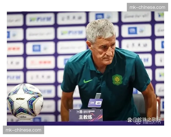 前金球奖后卫专访：谈现代中卫在混合防守体系中需要具备的额外技能